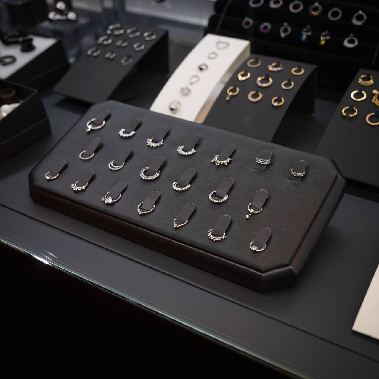 photo_6046576765037561631_y